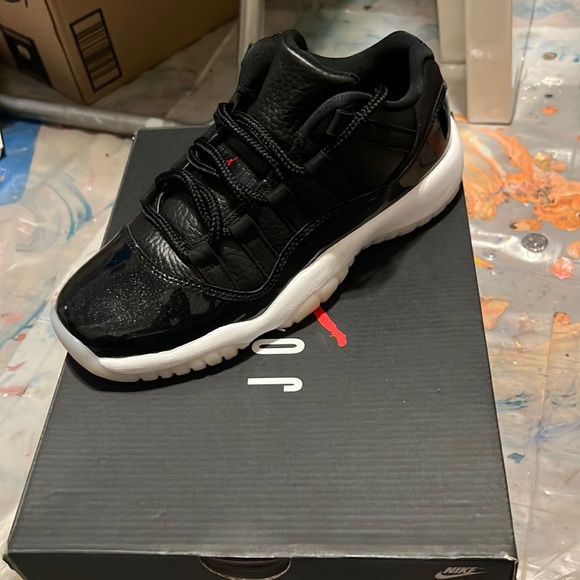 Kids Air Jordan Retro Low 11 - Picture 1 of 7